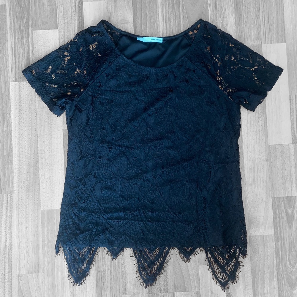 Maurice’s Blouse w/ Lace Details